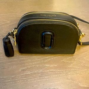 Marc Jacobs crossbody Bag great condition